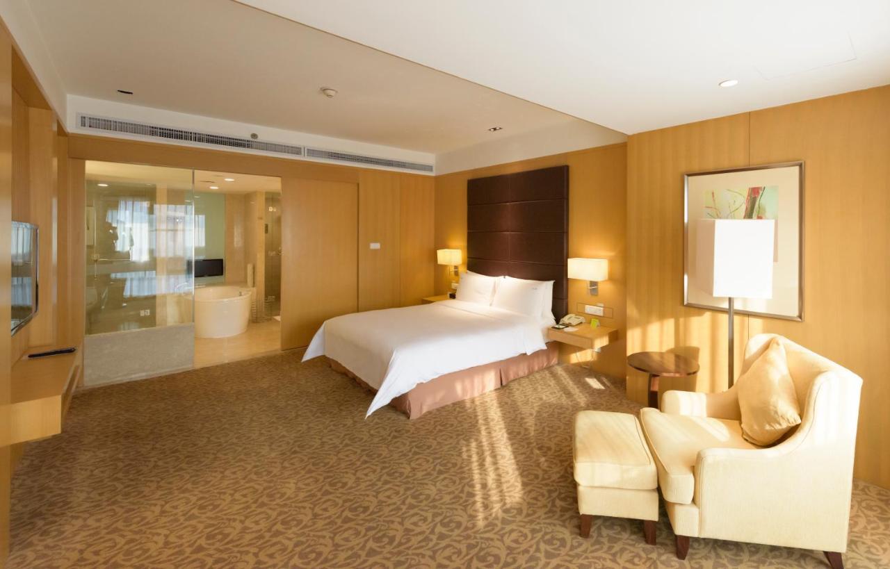 Holiday Inn Shijiazhuang Central By Ihg ภายนอก รูปภาพ