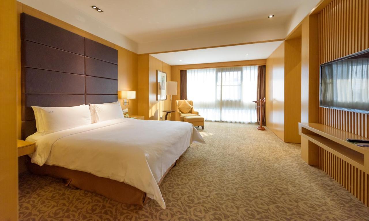 Holiday Inn Shijiazhuang Central By Ihg ภายนอก รูปภาพ